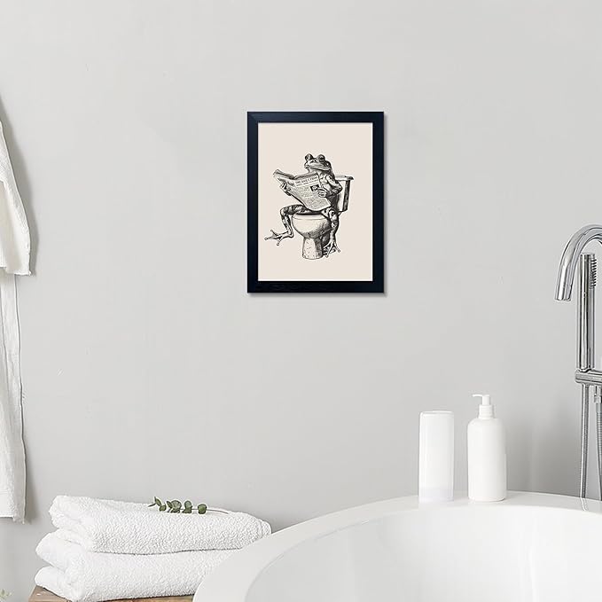 Frog Bathroom Decor Funny Bathroom Wall Art Frog on Toilet Reading Newspaper Canvas Painting Animal Artwork Pictures for Bathroom Decorations