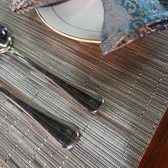 Red-A Placemats Set of 6 for Dining Table Heat-Resistant Washable Place Mats Woven Vinyl Kitchen Table Mats Easy to Clean,Silver Grey