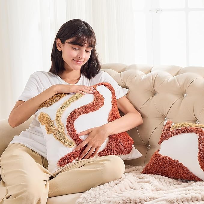 lifein 18x18 Pillow Covers Set of 2-Throw Pillow Cover,Tufted Boho Jacquard Pillow Covers,Farmhouse Decorative Pillow Cover,Pillow Cases for Gift,Couch,Sofa,Bed,Chair,Living Room,Home Decor(18x18inch)