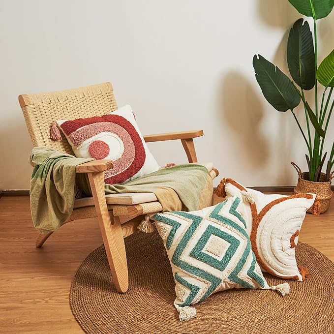 lifein 18x18 Pillow Covers-Throw Pillow Cover,Tufted Boho Jacquard Pillow Covers,Farmhouse Decorative Pillow Cover,Pillow Cases for Gift,Couch,Sofa,Bed,Chair,Living Room,Home Decor(18x18inch)