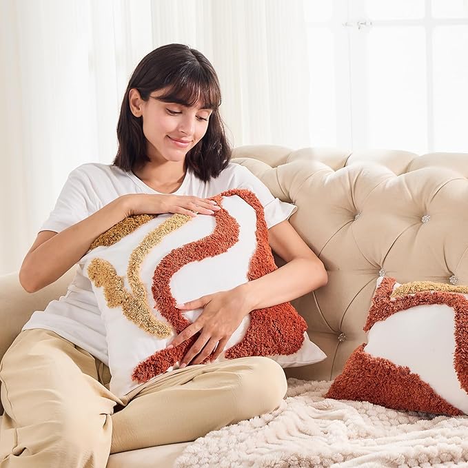 lifein 18x18 Pillow Covers-Throw Pillow Cover,Tufted Boho Jacquard Pillow Covers,Farmhouse Decorative Pillow Cover,Pillow Cases for Gift,Couch,Sofa,Bed,Chair,Living Room,Home Decor(18x18inch)