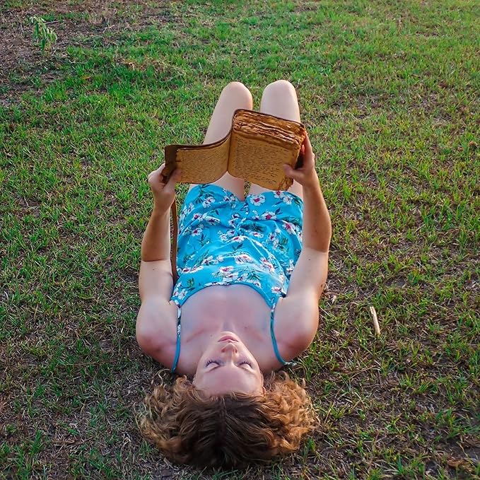 LEATHER VILLAGE Tree of Life Journal - 6 X 4 (A6) inches - Brown - 200 Antique Deckle Edge Handmade Paper – Book of Shadows - Vintage Leather Bound Journal for Women & Men