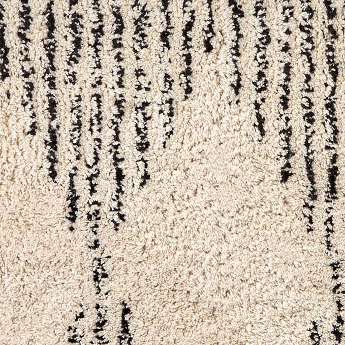 SKL Home Geo Rug for Bath/Kitchen/Bar & Gift, Tan