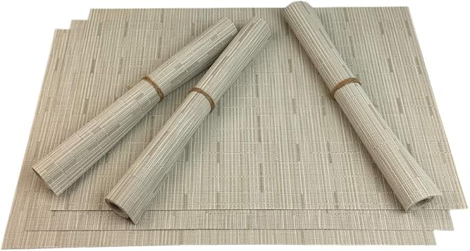 Red-A Placemats Set of 6 for Dining Table Heat-Resistant Washable Place Mats Woven Vinyl Kitchen Table Mats Easy to Clean,Cream