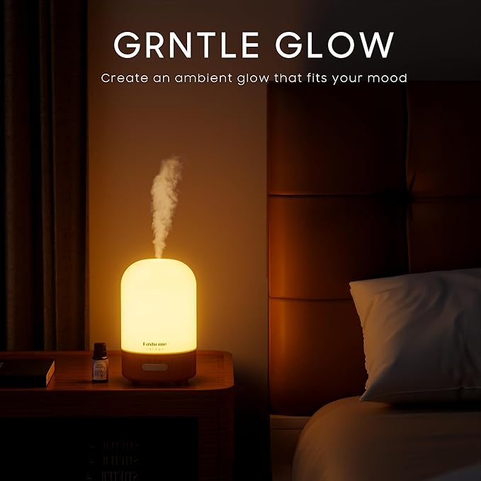 Essential Oil Diffuser, 100ml Ultrasonic Aromatherapy Humidifier, 6 in 1 Quiet Diffuser with Auto Shut-Off Function, Small Essential Oil Vaporizer（White）