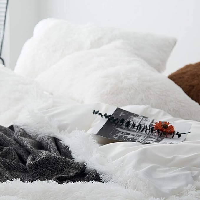 MorroMorn 5 PCS Shaggy Duvet Cover Bedding Set - Long Faux Fur Luxury Ultra Soft (White, Full/Queen)