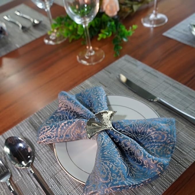 Red-A Placemats Set of 6 for Dining Table Heat-Resistant Washable Place Mats Woven Vinyl Kitchen Table Mats Easy to Clean,Silver Grey