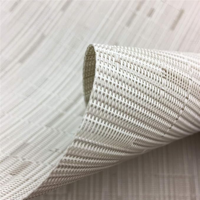 WAZAIGUR Placemats Set of 4 for Dining Table Heat-Resistant Washable Place Mats Woven Vinyl Kitchen Table Mats Easy to Clean,Cream