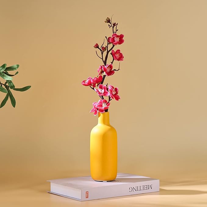 Cute Vase Matte Ceramic vases set of 3 Orange, Modern Boho Vases for Decor small vase,Centerpiece Table Decor japandi home decor Minimalist vase for Décor Room,Entryway, Bookshelf, Mantel, Shelf Décor