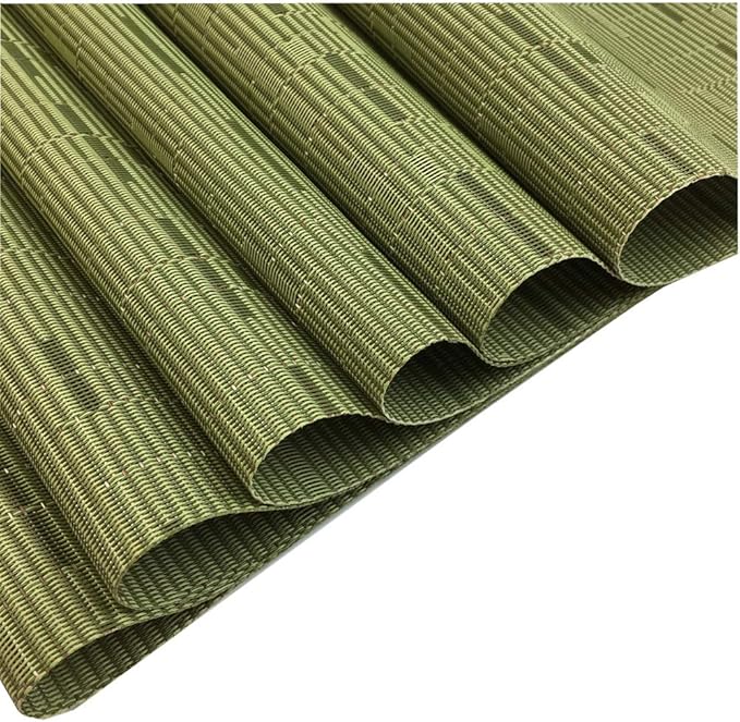 Red-A Placemats Set of 6 for Dining Table Heat-Resistant Washable Place Mats Woven Vinyl Kitchen Table Mats Easy to Clean,Green