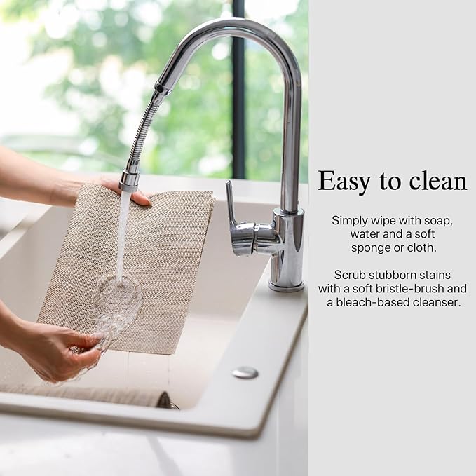 Placemats Set of 6 - Easy Clean Woven Vinyl Placemats for Dining Table, Indoor/Outdoor Place Mats, Washable PVC Table Mats（Caramel）