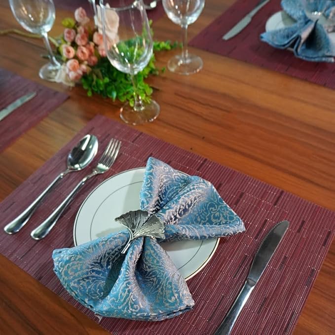 Red-A Placemats Set of 6 for Dining Table Heat-Resistant Washable Place Mats Woven Vinyl Kitchen Table Mats Easy to Clean,Wine red