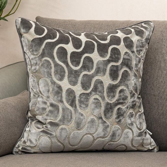 Yangest Silver Grey Square Throw Pillow Cover Wavy Velvet Cushion Cover Modern Zippered Pillowcase for Sofa Couch Bedroom Living Room Chair, 20 x 20 Inch