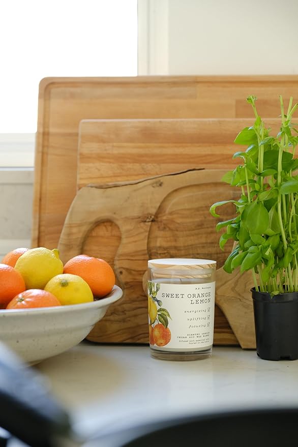 | B.B. Wellness | Hand Poured Soy Wax | Made in Small Batches | 40 Hours | 9 oz | Infused with Natural Essential Oils | Vegan (Sweet Orange Lemon)