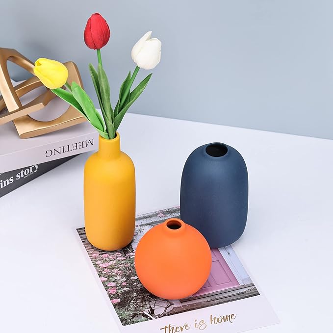 Cute Vase Matte Ceramic vases set of 3 Orange, Modern Boho Vases for Decor small vase,Centerpiece Table Decor japandi home decor Minimalist vase for Décor Room,Entryway, Bookshelf, Mantel, Shelf Décor