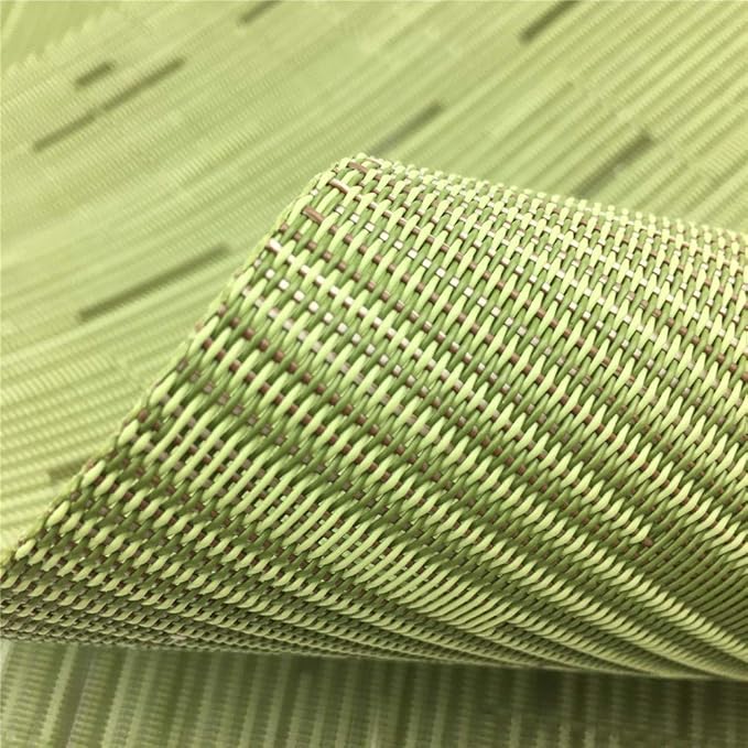 Red-A Placemats Set of 6 for Dining Table Heat-Resistant Washable Place Mats Woven Vinyl Kitchen Table Mats Easy to Clean,Green