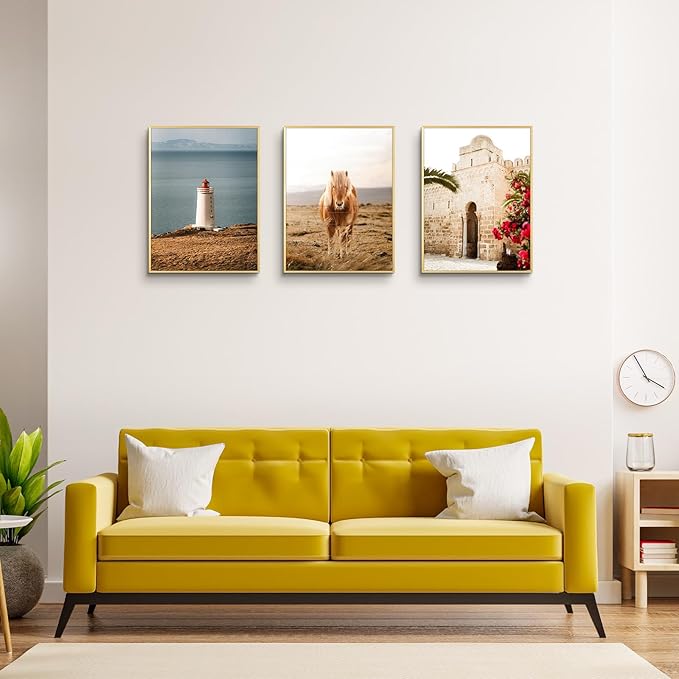 Golden State Art, 18x24 Aluminum Picture Frame, Gold Metal Thin Poster Frames for 18 x 24 inch Photo, Acrylic Front, Wall Hook for Horizontal or Vertical Display, 3 Pack
