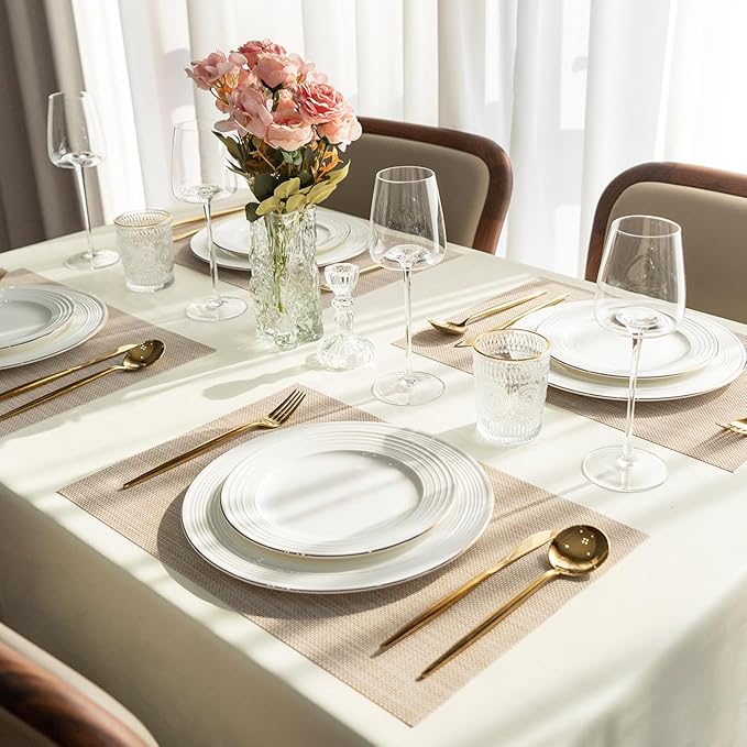 Placemats Set of 4 Vinyl/Plastic Woven Place Mats for Kitchen Table Indoor/Outdoor Washable Placemat Wipeable Dining Table Mats (Beige,4)