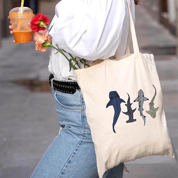 Shark Tote Bag Ocean Animal Canvas Bag Cute Cotton Canvas Tote Bag for Women Gift Resuable Grocery Bag Shopping Beach Shoulder Bag