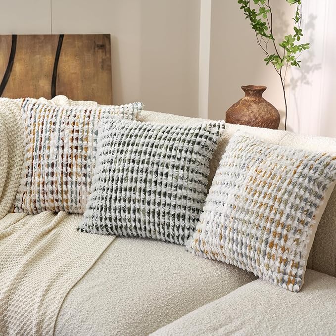 Aeckself Boho Chenille Tufted Pillow Cover 18 x 18 Inch, Decorative Square Throw Pillow Cover Neutral Pillowcase for Couch Bedroom Living Room, Green White