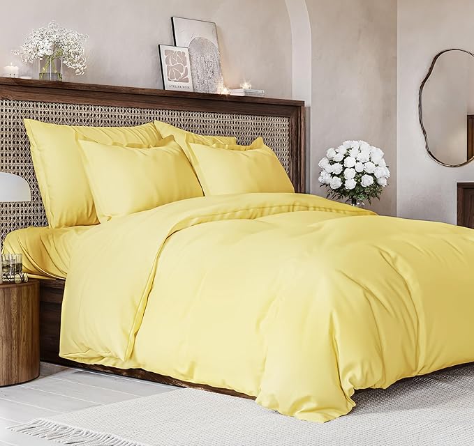 Duvet Cover Full Size Set - Extra Soft Full Size Duvet Cover 80 x 90 with 2 Pillow Shams - Hotel Luxury, Easy Care and Fade Free with Zipper Closures & Ties - Comfy, Breathable Bedding Set (Yellow)