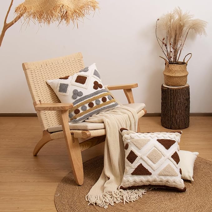 lifein 18x18 Pillow Covers-Throw Pillow Cover,Tufted Boho Jacquard Pillow Covers,Farmhouse Decorative Pillow Cover,Pillow Cases for Gift,Couch,Sofa,Bed,Chair,Living Room,Home Decor(18x18inch)