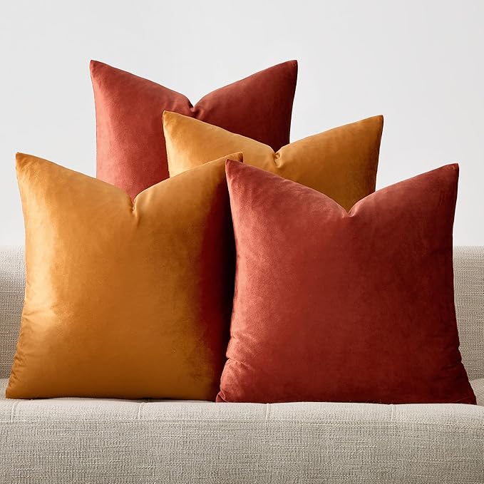 GIGIZAZA Velvet Burnt Orange Pillow Covers 18x18，Pack of 4 Decorative Throw Pillow Soft Covers Square Couch Pillow Modern Covers Living Room Luxury Cushion Covers