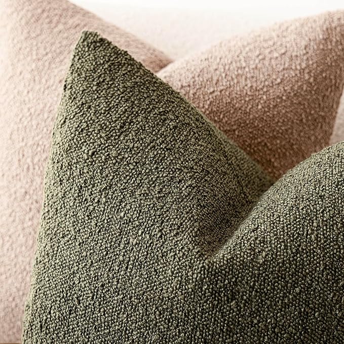 Foindtower Pack of 2 Textured Boucle Throw Pillow Covers Accent Solid Decorative Lumbar Pillow Cases Cozy Couch Cushion Case for Chair Sofa Bedroom Living Room Home Decor 12x20 Inch Moss Green