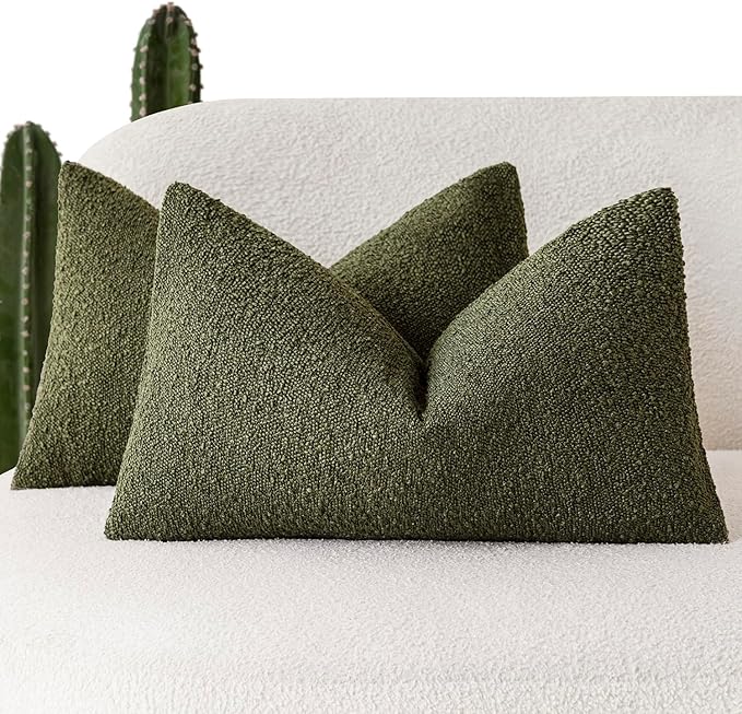Foindtower Pack of 2 Textured Boucle Throw Pillow Covers Accent Solid Decorative Lumbar Pillow Cases Cozy Couch Cushion Case for Chair Sofa Bedroom Living Room Home Decor 12x20 Inch Moss Green