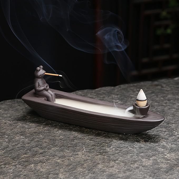 ChangWanna Frog Incense Holder Waterfall - Ceramic Cone Backflow Incense Burner Smoke Fountain, Back Flowing Incense Diffuser with 45 Sticks & 12 Cones, Frog Ornament for Aromatherapy/Yoga/Home Decor