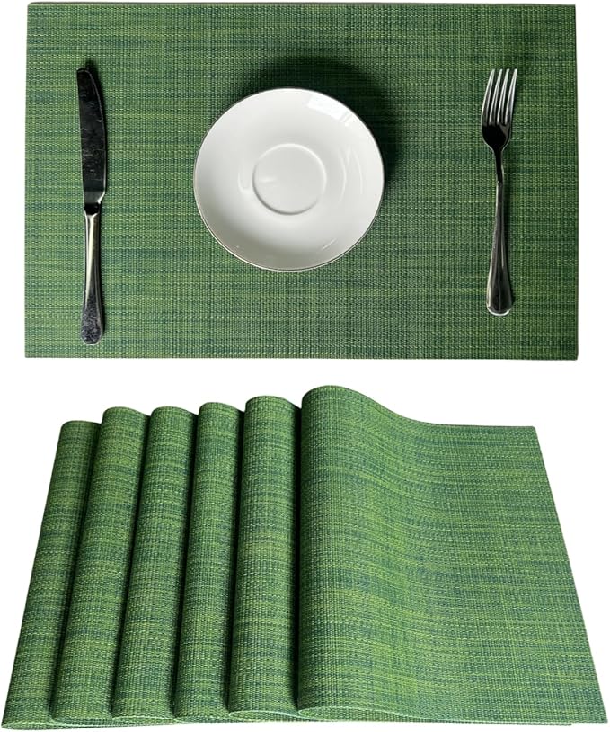 WAZAIGUR Placemats Set of 6 for Dining Table Heat-Resistant Washable Place Mats Woven Vinyl Kitchen Table Mats Easy to Clean,Hunter Green