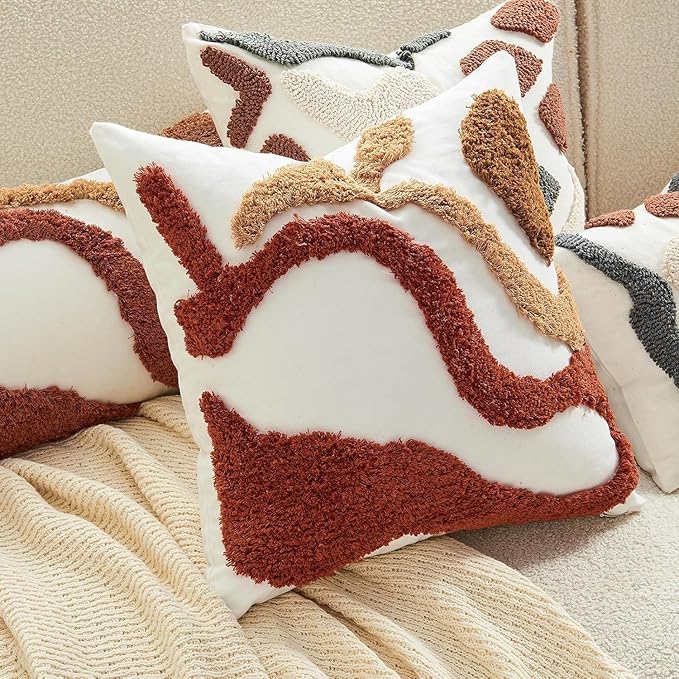 lifein 18x18 Pillow Covers Set of 2-Throw Pillow Cover,Tufted Boho Jacquard Pillow Covers,Farmhouse Decorative Pillow Cover,Pillow Cases for Gift,Couch,Sofa,Bed,Chair,Living Room,Home Decor(18x18inch)