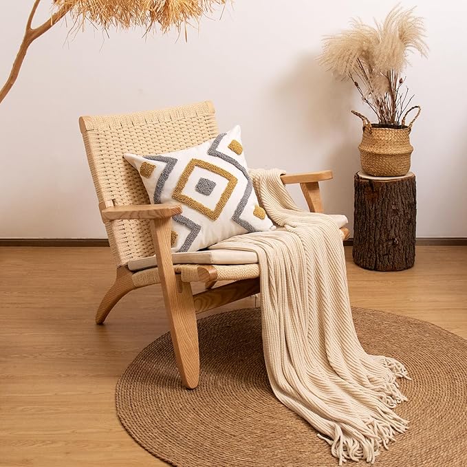 lifein 18x18 Pillow Covers-Throw Pillow Cover,Tufted Boho Jacquard Pillow Covers,Farmhouse Decorative Pillow Cover,Pillow Cases for Gift,Couch,Sofa,Bed,Chair,Living Room,Home Decor(18x18inch)