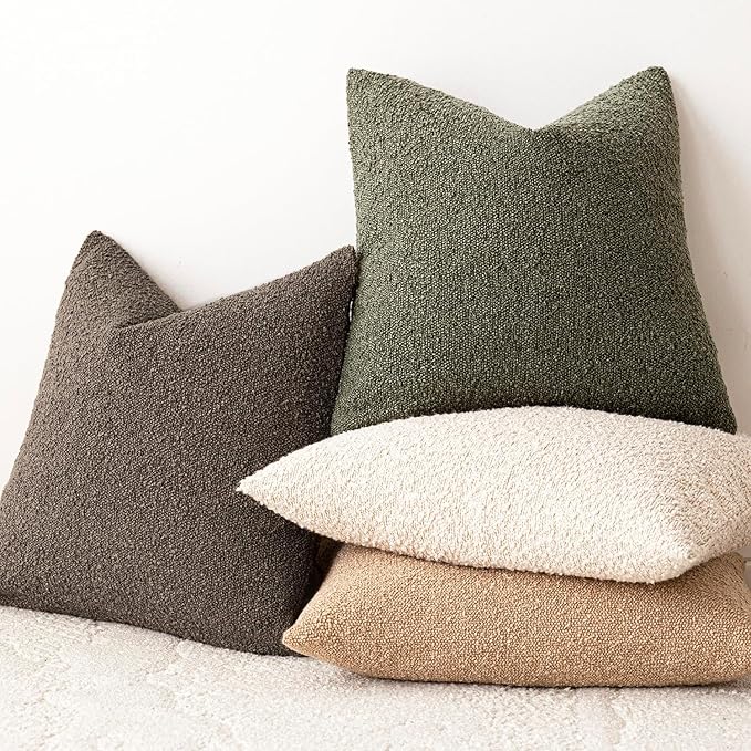 Foindtower Pack of 2 Textured Boucle Throw Pillow Covers Accent Solid Decorative Lumbar Pillow Cases Cozy Soft Couch Cushion Case for Chair Sofa Bedroom Living Room Home Decor 12x20 Inch Light Brown