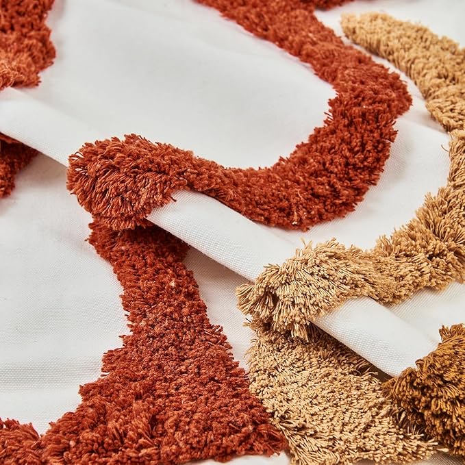 lifein 18x18 Pillow Covers Set of 2-Throw Pillow Cover,Tufted Boho Jacquard Pillow Covers,Farmhouse Decorative Pillow Cover,Pillow Cases for Gift,Couch,Sofa,Bed,Chair,Living Room,Home Decor(18x18inch)