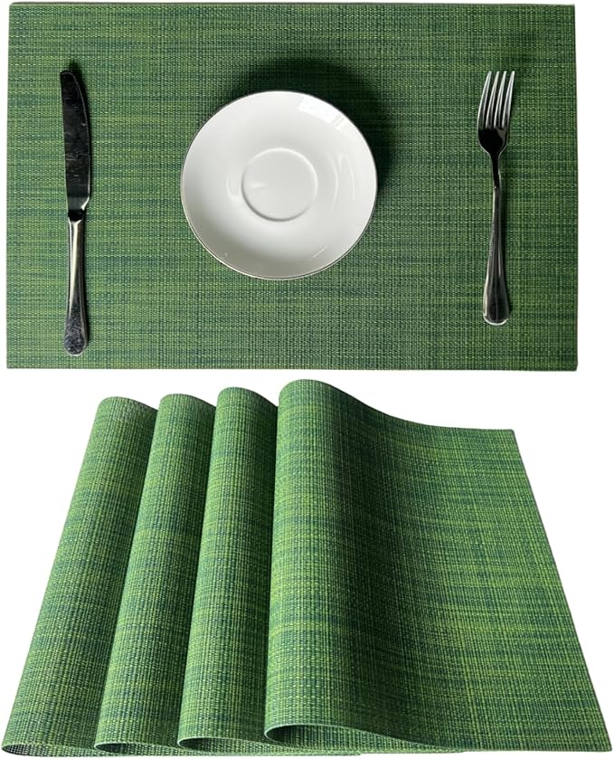 WAZAIGUR Placemats Set of 4 for Dining Table Heat-Resistant Washable Place Mats Woven Vinyl Kitchen Table Mats Easy to Clean,Hunter Green