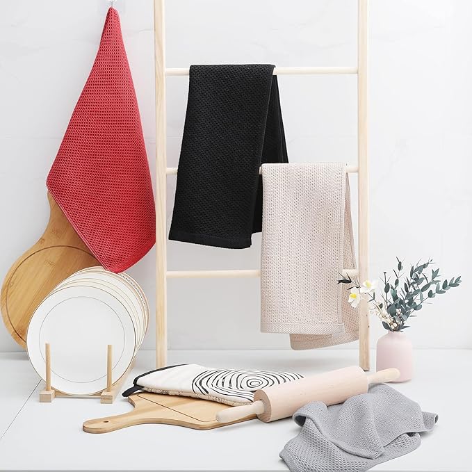 Homaxy 100% Cotton Waffle Weave Kitchen Dish Towels, Ultra Soft Absorbent Quick Drying Cleaning Towel, 13 x 28 Inches, 4-Pack, Brick Red