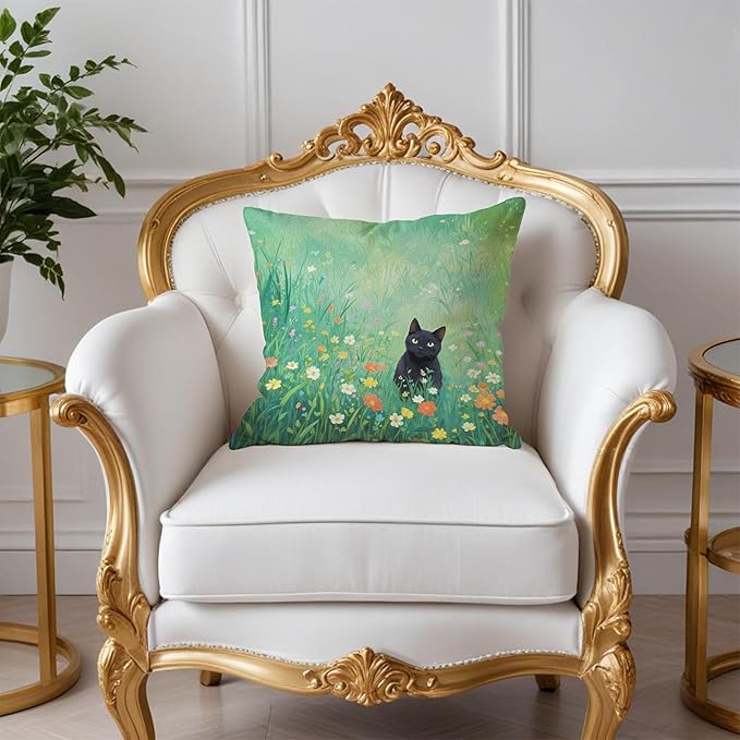 Floral Black Cat Pillow Covers 18x18, Cats Lovers Lady Gifts, Cat Gifts for Mom Mother's Day, Cats in Green Field Meadow Decorative Pillow Covers for Home Bedroom Living Room Office Decor