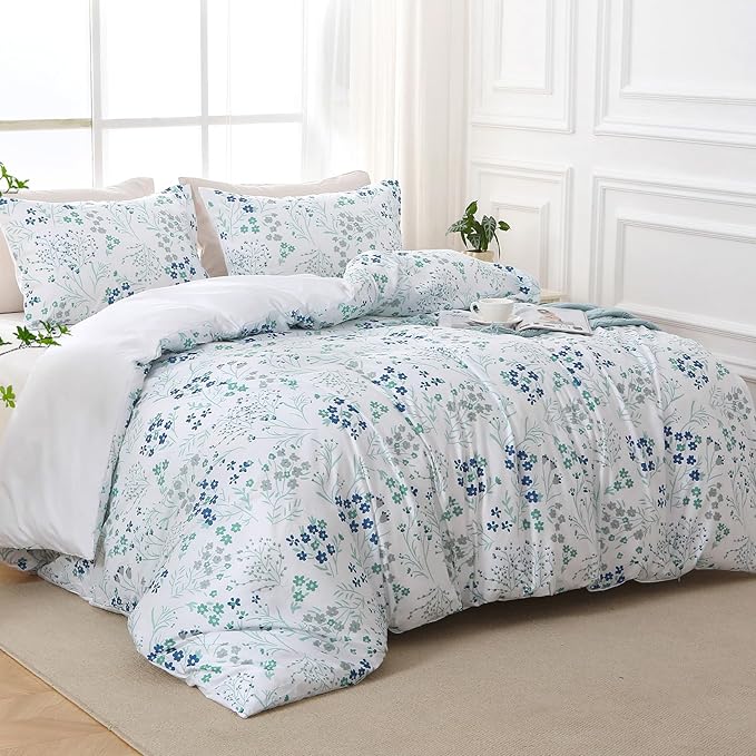 MUXHOMO Duvet Cover Queen Size, Reversible Floral Vintage Duvet Cover Set with Zipper Closure, 3 Pieces Botanical Patterns Soft Microfiber Bedding Set (90"x90", 2 Pillow Cases, Small Blue Flower)