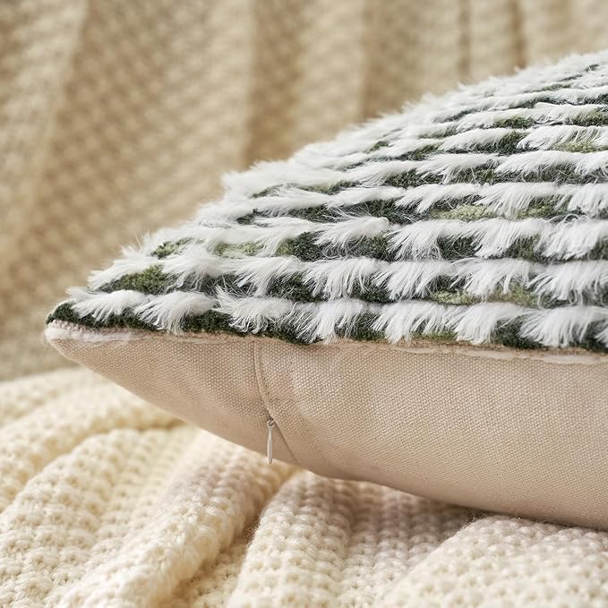 Aeckself Boho Chenille Tufted Pillow Cover 18 x 18 Inch, Decorative Square Throw Pillow Cover Neutral Pillowcase for Couch Bedroom Living Room, Green White