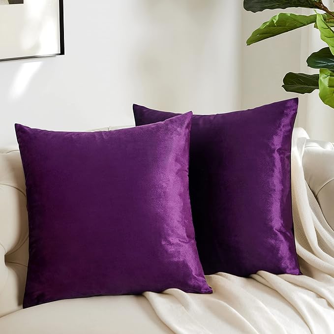GIGIZAZA Purple Velvet Decorative Throw Pillow Covers Cushion Cover Set of 4 Luxury Pillow Cases for Sofa (18x18inch(45x45cm)-4pcs, Purple)