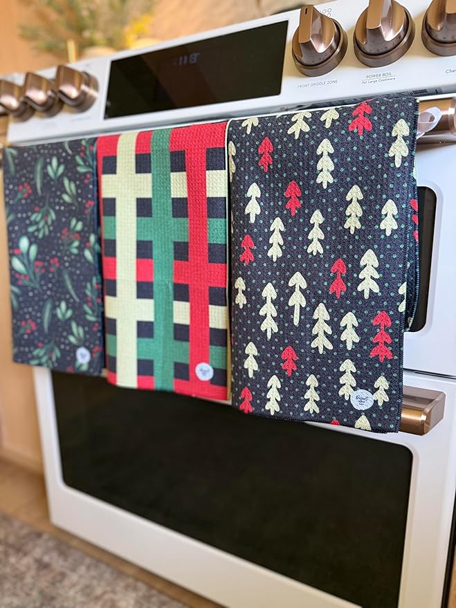 || 3 Pack|| Double Sided Dish Towels || Waffle Weave Microfiber || Tea Towels || Highly Absorbent || Hanging Loop || Dish Cloths || Modern || Designer Prints (Christmas Black)