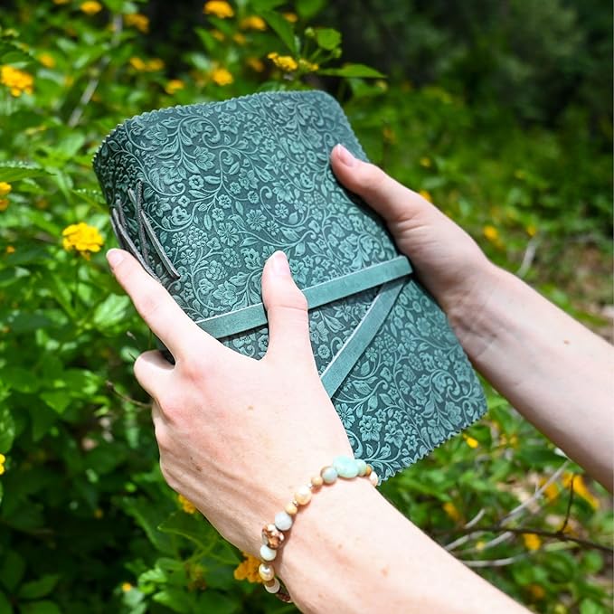 LEATHER VILLAGE Leather Bound Floral Embossed Journal for Women Men - 200 Pages, 13X8 Inches, Turquoise - Book of Shadows, Vintage Blank Paper Travel Diary, Notebook for Writing, Drawing, Sketchbook