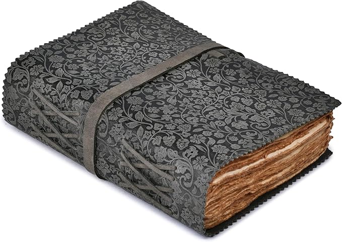 LEATHER VILLAGE Leather Bound Floral Embossed Journal for Women Men - 200 Pages, 10X7 Inches, Black - Book of Shadows, Vintage Blank Paper Travel Diary, Notebook for Writing, Drawing, Sketchbook
