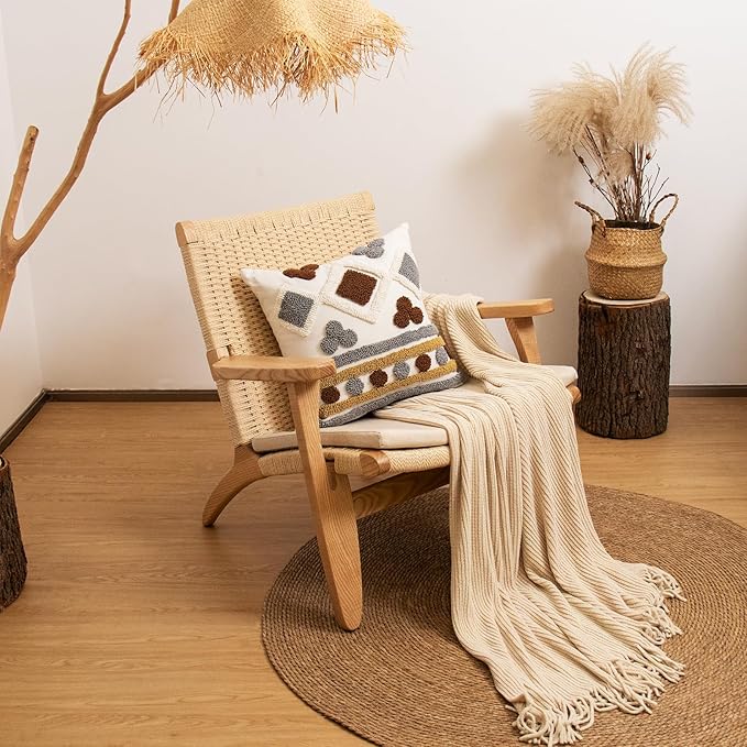 lifein 18x18 Pillow Covers-Throw Pillow Cover,Tufted Boho Jacquard Pillow Covers,Farmhouse Decorative Pillow Cover,Pillow Cases for Gift,Couch,Sofa,Bed,Chair,Living Room,Home Decor(18x18inch)