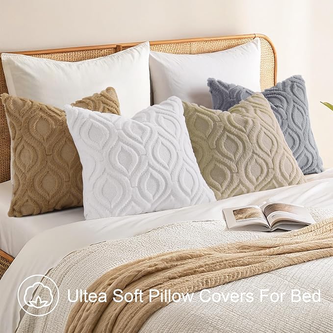 decorUhome Throw Pillow Covers 18x18 Inch Set of 2, Soft Plush Decorative Faux Fur Light Brown Solid Couch Pillow Covers, Accent Farmhouse Neutral Square Euro Pillow Cases for Sofa Bed Living Room