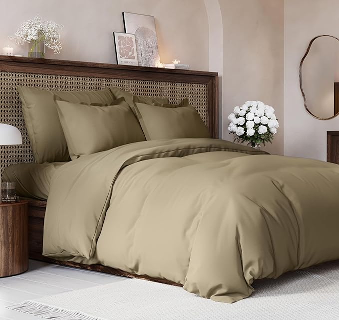 Duvet Cover King Size Set - Extra Soft King Size Duvet Cover 104 x 90 with 2 Pillow Shams - Hotel Luxury, Easy Care and Fade Free with Zipper Closures & Ties - Comfy, Breathable Bedding Set (Khaki)