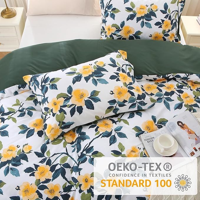 MUXHOMO Duvet Cover Queen Size, Reversible Floral Vintage Duvet Cover Set with Zipper Closure, 3 Pieces Botanical Patterns Soft Microfiber Bedding Set (90"x90", 2 Pillow Cases, Winter Jasmine Green)