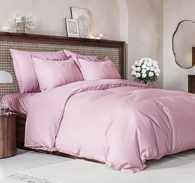 Duvet Cover Full Size Set - Extra Soft Full Size Duvet Cover 80 x 90 with 2 Pillow Shams - Hotel Luxury Easy Care and Fade Free w/Zipper Closures & Ties - Comfy Breathable Bedding Set (Light Pink)