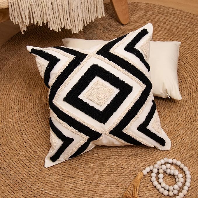 lifein 18x18 Pillow Covers-Throw Pillow Cover,Tufted Boho Jacquard Pillow Covers,Farmhouse Decorative Pillow Cover,Pillow Cases for Gift,Couch,Sofa,Bed,Chair,Living Room,Home Decor(18x18inch)